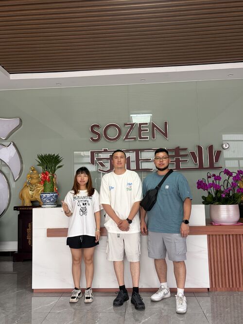 Добро пожаловать, глобальные партнеры: посетите нашу производственную базу и углубите сотрудничество